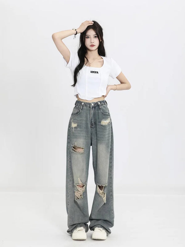 Fashionable Ripped Baggy Jeans